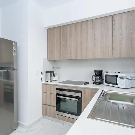 Mirage 2-br In Apartment Larnaca