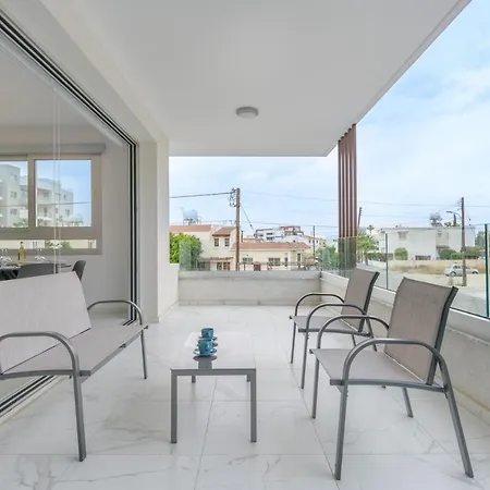 Mirage 2-br In Apartment Larnaca