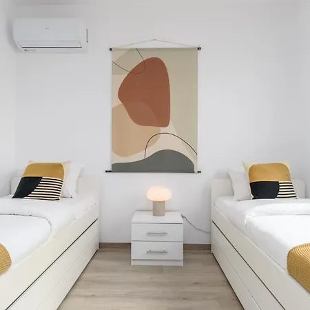 Mirage 2-br In Appartement *