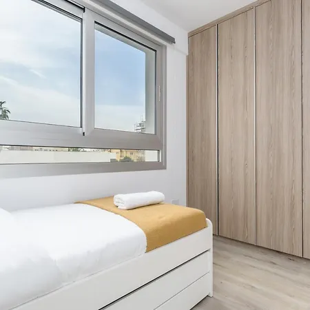 Mirage 2-br In Appartement